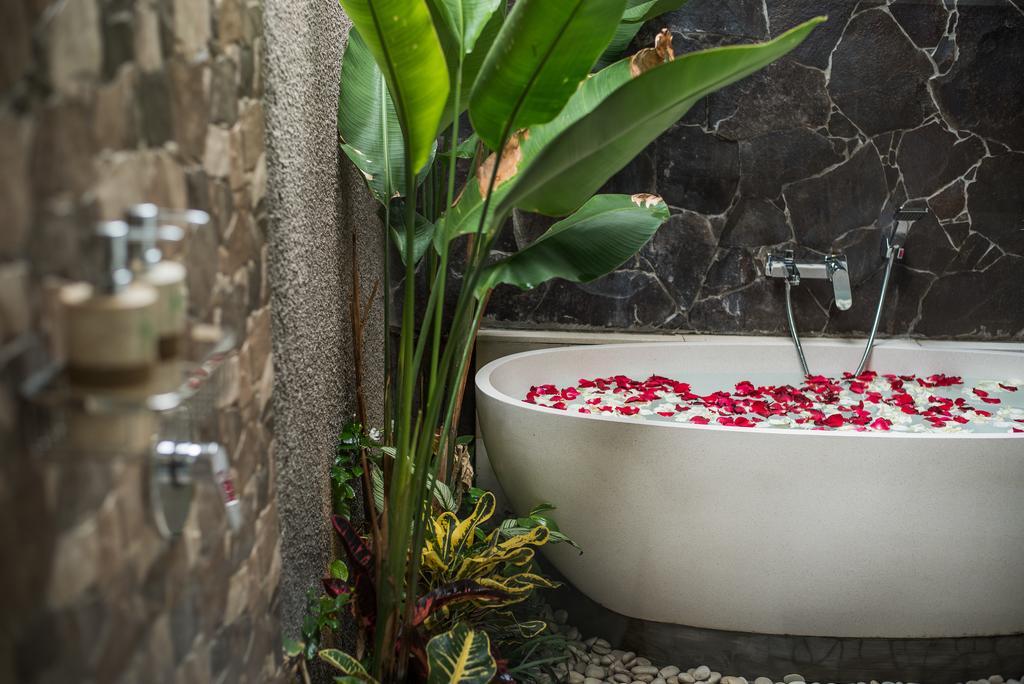 Anusara Luxury Villas Ubud Habitación foto